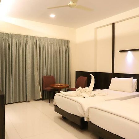 Kyriad Hotel Vijayapura By Othpl Bijāpur Eksteriør bilde