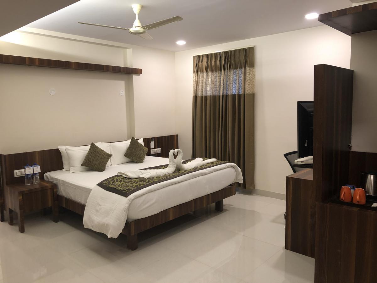 Kyriad Hotel Vijayapura By Othpl Bijāpur Eksteriør bilde