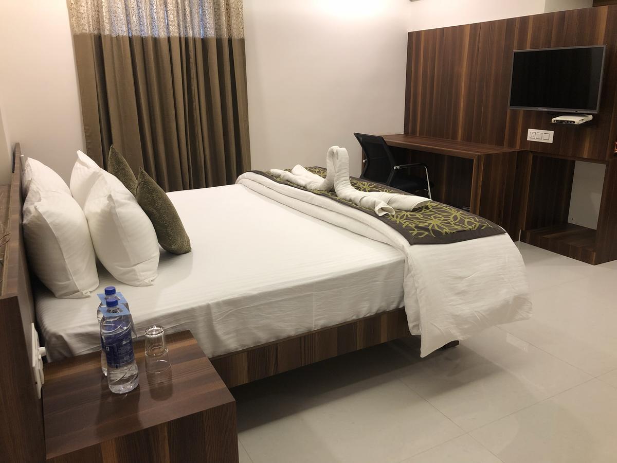 Kyriad Hotel Vijayapura By Othpl Bijāpur Eksteriør bilde