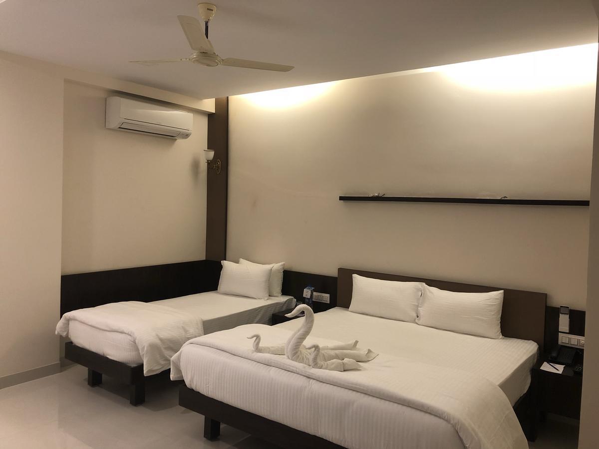 Kyriad Hotel Vijayapura By Othpl Bijāpur Eksteriør bilde
