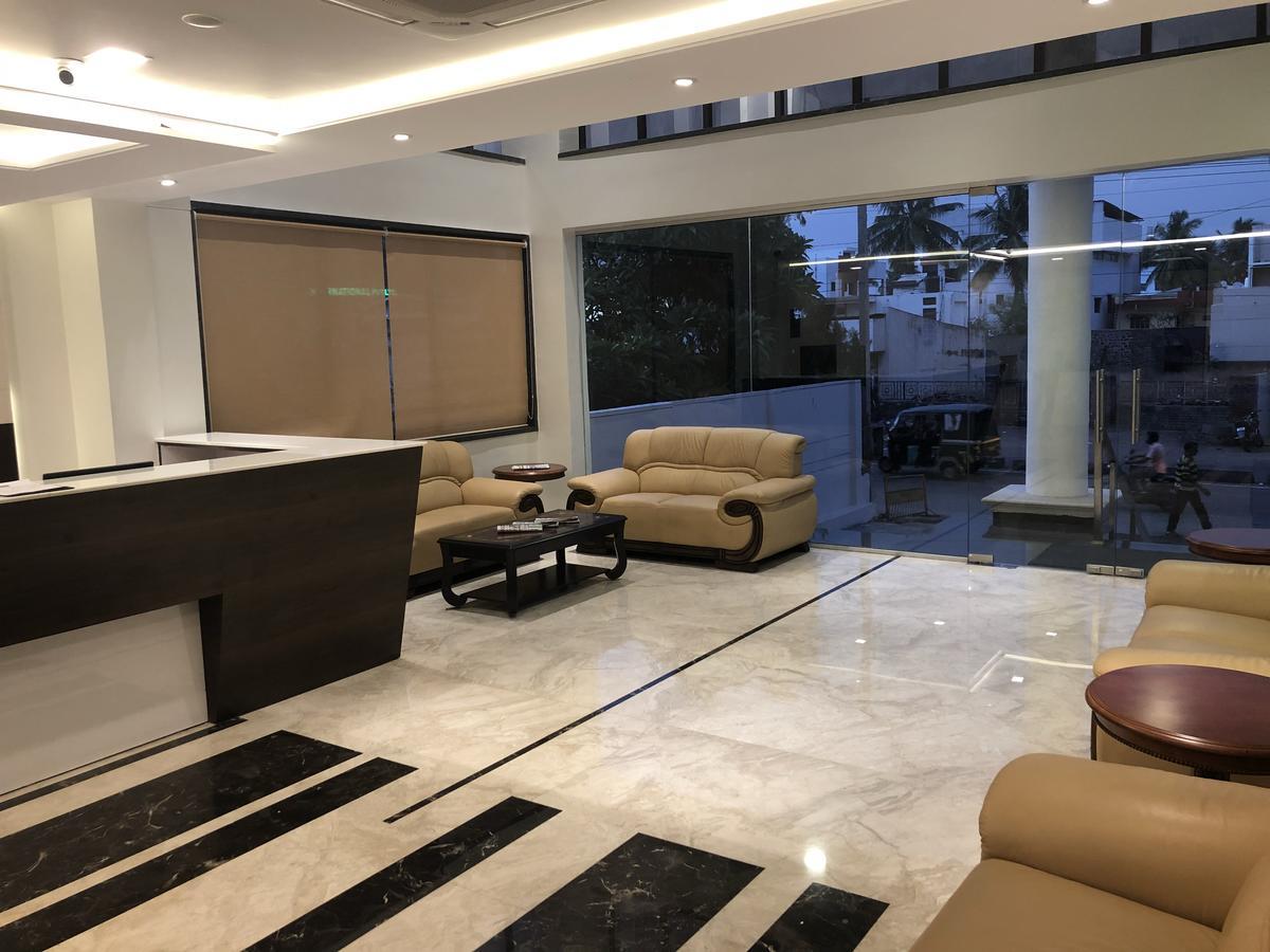 Kyriad Hotel Vijayapura By Othpl Bijāpur Eksteriør bilde