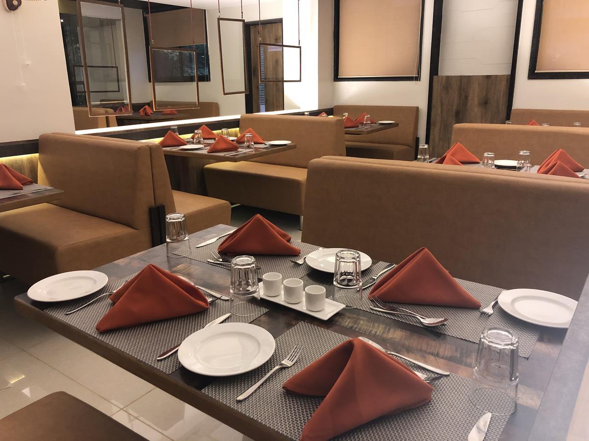 Kyriad Hotel Vijayapura By Othpl Bijāpur Eksteriør bilde