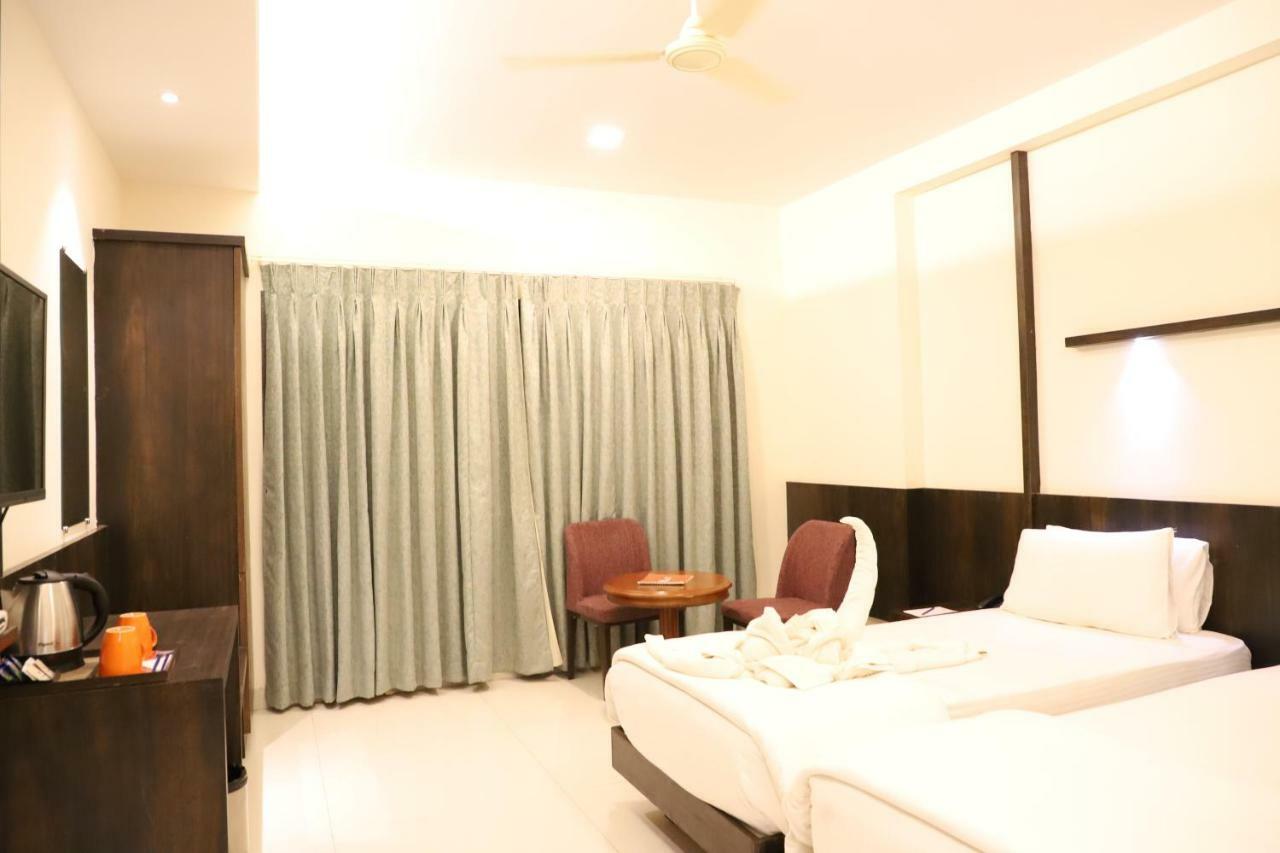Kyriad Hotel Vijayapura By Othpl Bijāpur Eksteriør bilde